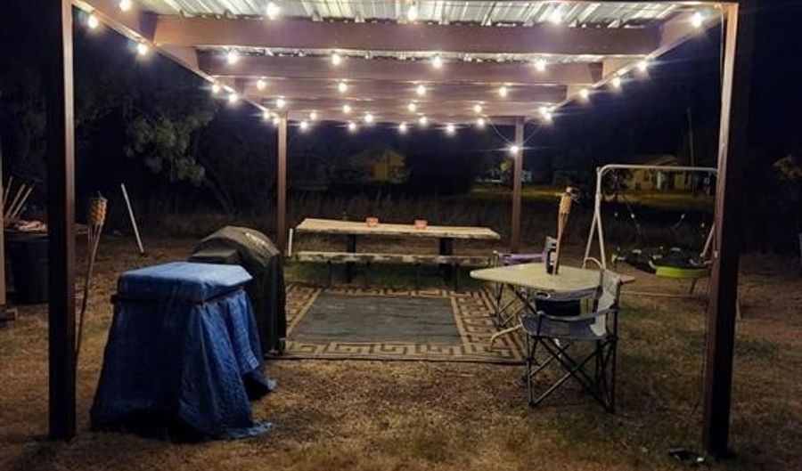 1502 Avenue N N, Anson, TX 79501 - 3 Beds, 2 Bath