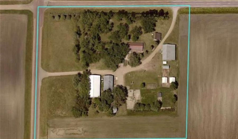 25927 County Hwy 7, Wabasso, MN 56293 - 4 Beds, 2 Bath