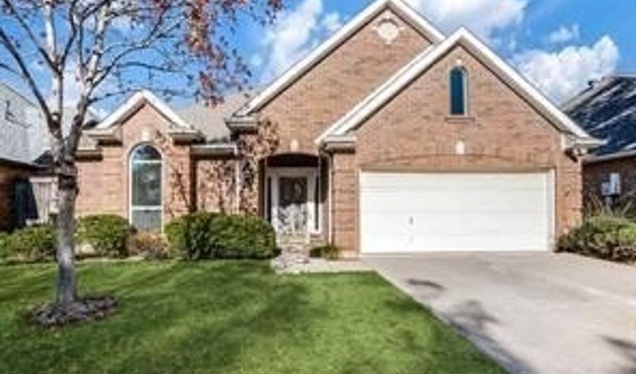 3867 Ridgelake Ct, Addison, TX 75001 - 3 Beds, 2 Bath