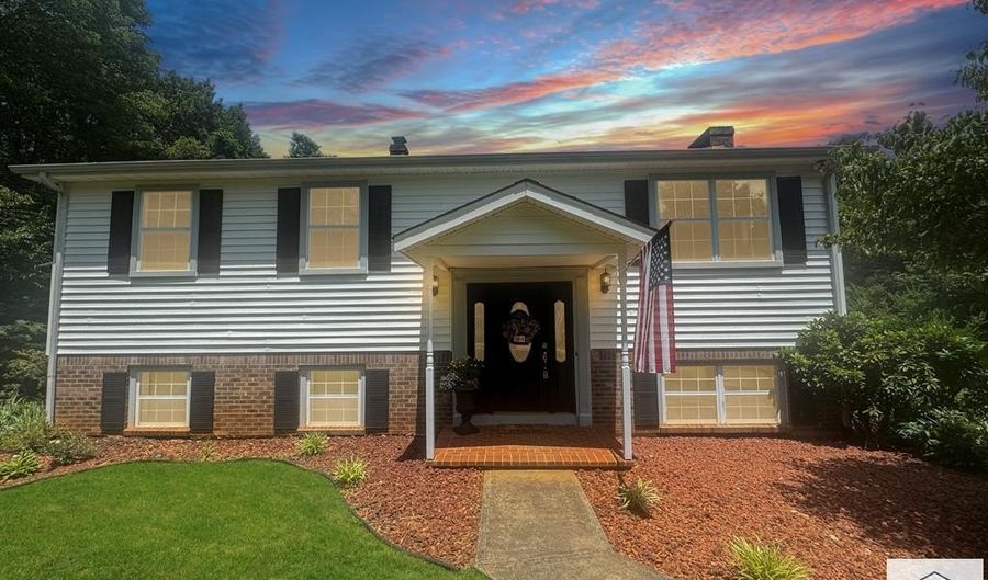 421 Conner Ln, Axton, VA 24054 - 4 Beds, 3 Bath