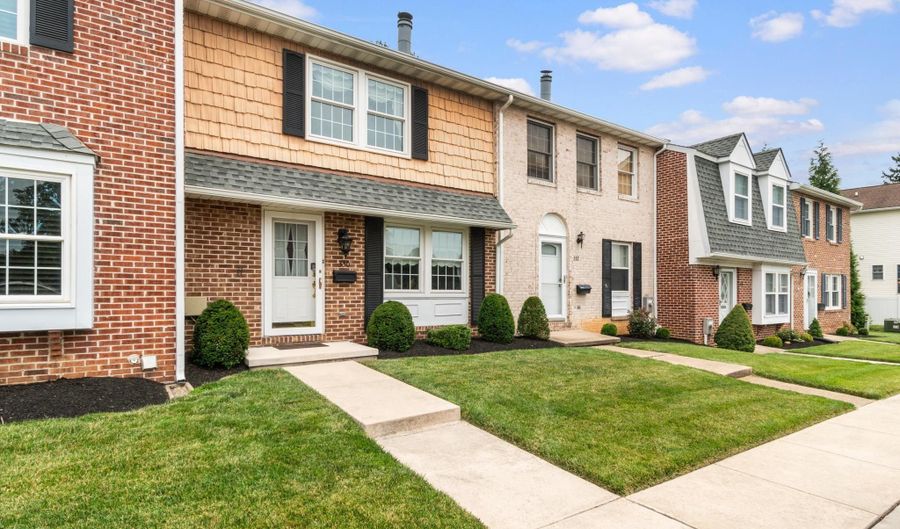 330 HARLAN Sq A-6, Bel Air, MD 21014 - 3 Beds, 4 Bath