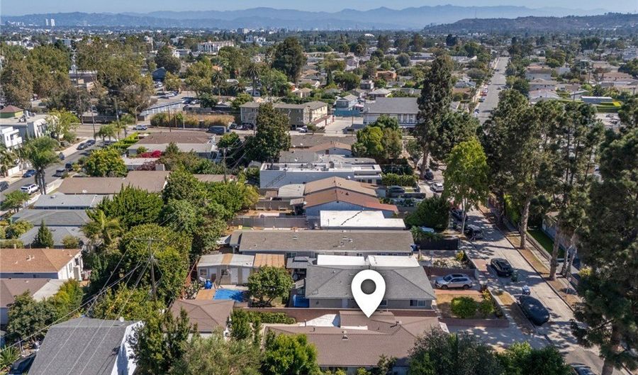 12437 Verdi St, Los Angeles, CA 90066 - 3 Beds, 2 Bath