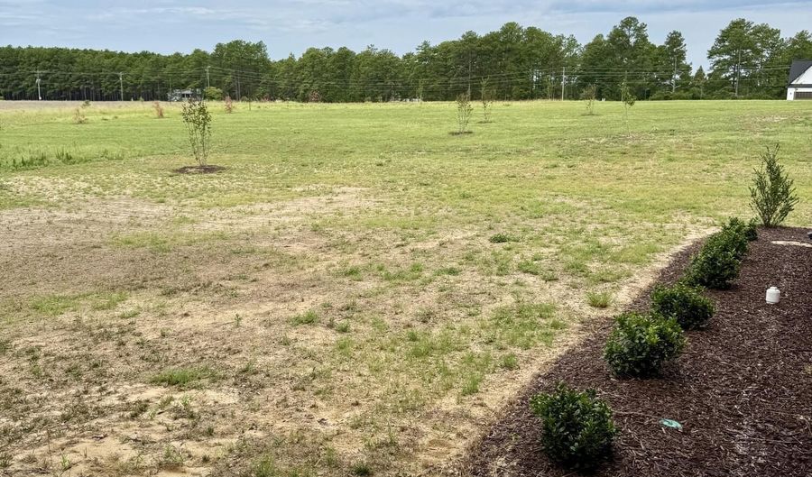 158 Spring Meadows Dr, Aberdeen, NC 28315 - 3 Beds, 3 Bath