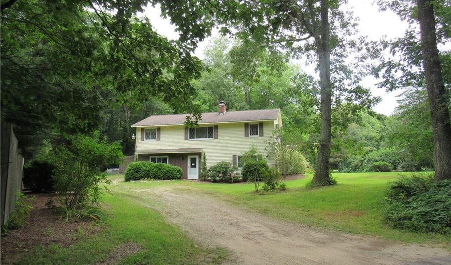 115 Townsend Rd, Andover, CT 06232 - 3 Beds, 2 Bath
