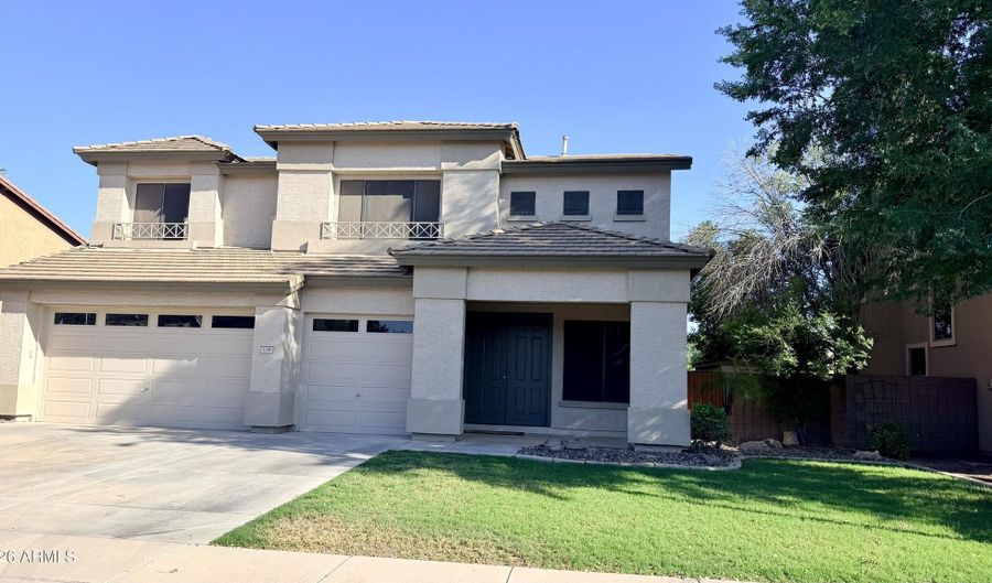1289 E Iris Dr, Chandler, AZ 85286 - 4 Beds, 3 Bath