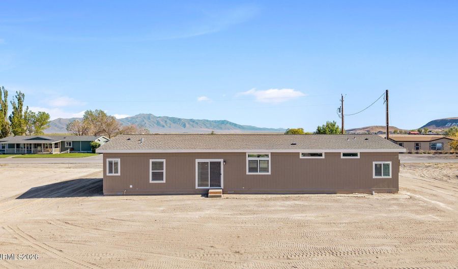 135 Mount Lewis Dr, Battle Mountain, NV 89820 - 3 Beds, 2 Bath