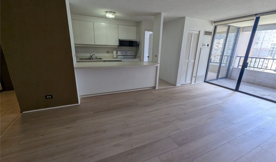 1778 Ala Moana Blvd 1313, Honolulu, HI 96815 - 1 Beds, 1 Bath