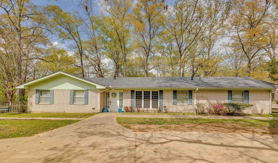 4525 NAFF Ave, Bastrop, LA 71220 - 3 Beds, 3 Bath