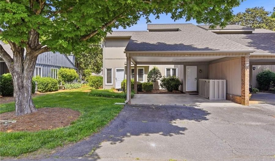 187 Spyglass Dr, Advance, NC 27006 - 2 Beds, 3 Bath