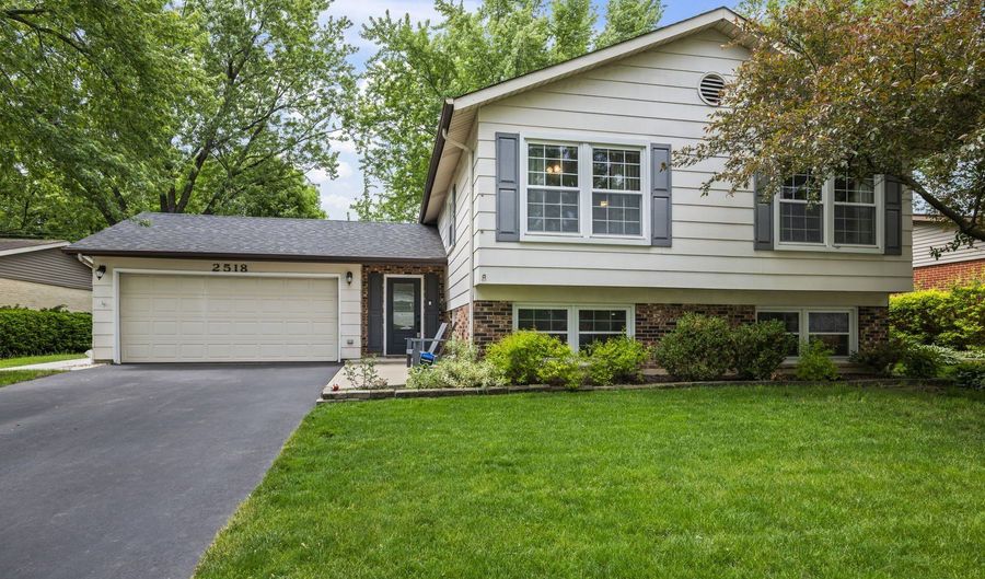 2518 N Ridge Ave, Arlington Heights, IL 60004 - 4 Beds, 2 Bath