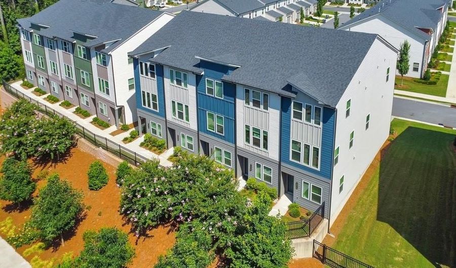 1519 Layton Ln, Atlanta, GA 30318 - 3 Beds, 4 Bath