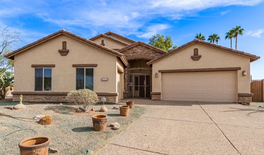 10451 W MONACO Blvd, Arizona City, AZ 85123 - 4 Beds, 4 Bath