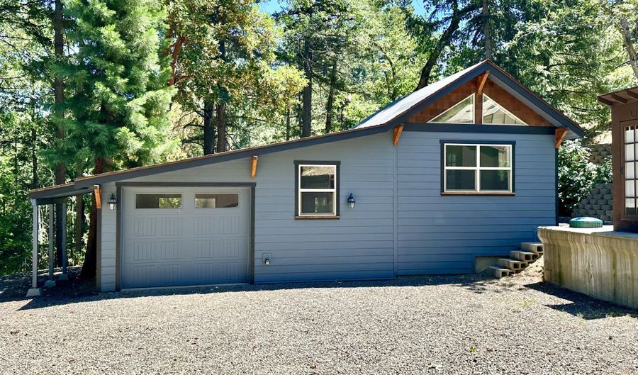 4712 Old Highway 99 S, Ashland, OR 97520 - 1 Beds, 1 Bath