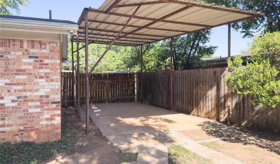 2117 Oakwood Ln, Abilene, TX 79605 - 3 Beds, 2 Bath