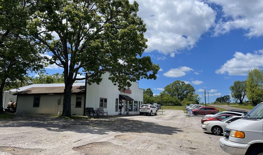 W-16-401 8637 Co Rd W 76-401, Ava, MO 65608 - 0 Beds, 0 Bath