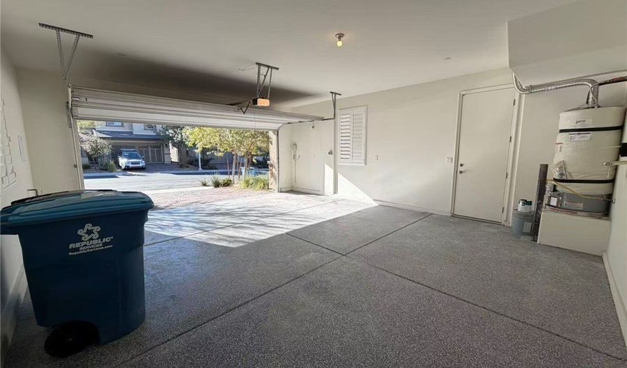 282 Andamento Pl, Henderson, NV 89015 - 3 Beds, 3 Bath