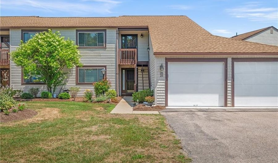 30 Sweet Meadows Ct 26, Narragansett, RI 02882 - 2 Beds, 2 Bath