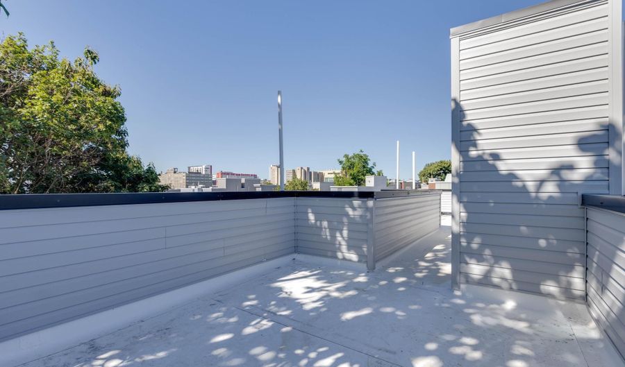 2123 N FRANKLIN St 2, Philadelphia, PA 19122 - 2 Beds, 3 Bath