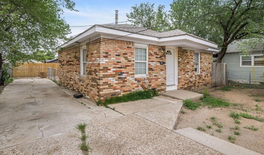 819- B N APACHE St, Amarillo, TX 79107 - 2 Beds, 1 Bath