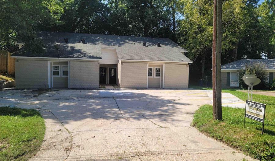 279 Chatsworth St, Baton Rouge, LA 70802 - 2 Beds, 1 Bath