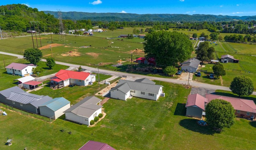 240 Coffman Rd, Bean Station, TN 37708 - 3 Beds, 2 Bath