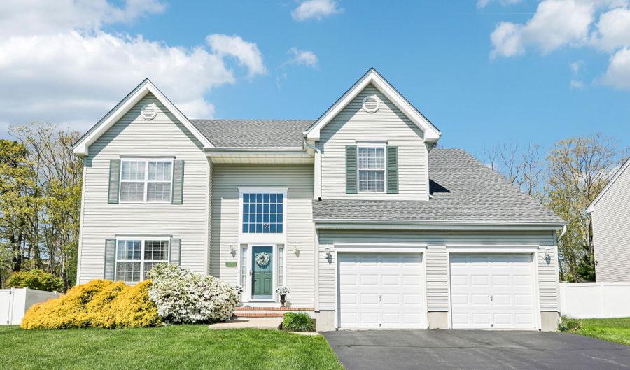 21 Orchid Ln, Barnegat, NJ 08005 - 4 Beds, 3 Bath