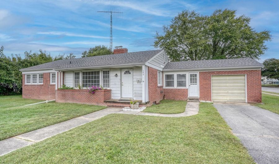 149 LOTUS St, Dover, DE 19901 - 3 Beds, 1 Bath
