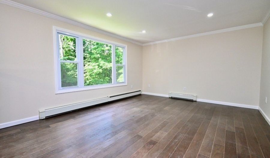 1 Appleseed Rd, Alloway, NJ 07461 - 3 Beds, 3 Bath