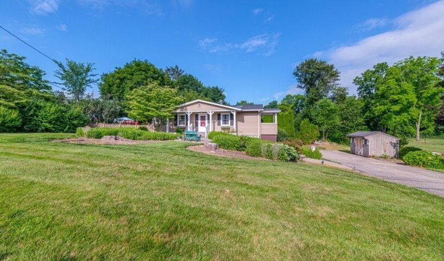 15 Lake Wallkill Rd, Alloway, NJ 07461 - 3 Beds, 1 Bath