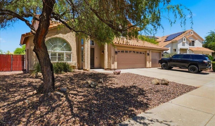 4124 E PALO BREA Ln, Cave Creek, AZ 85331 - 3 Beds, 3 Bath