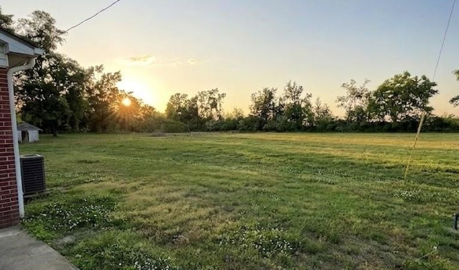 598 GILCHRIST Rd, Adamsville, TN 38310 - 4 Beds, 2 Bath