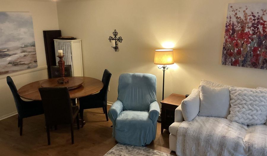 9855 Jefferson Hwy #W6, Baton Rouge, LA 70809 - 2 Beds, 3 Bath