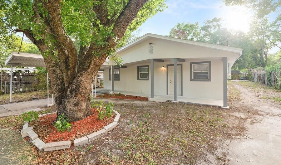 114 SHELTON Ave, Auburndale, FL 33823 - 3 Beds, 2 Bath
