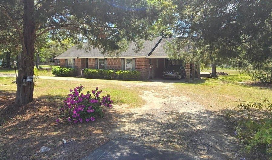 98 Old Cemetary Rd, Andrews, SC 29510 - 3 Beds, 2 Bath
