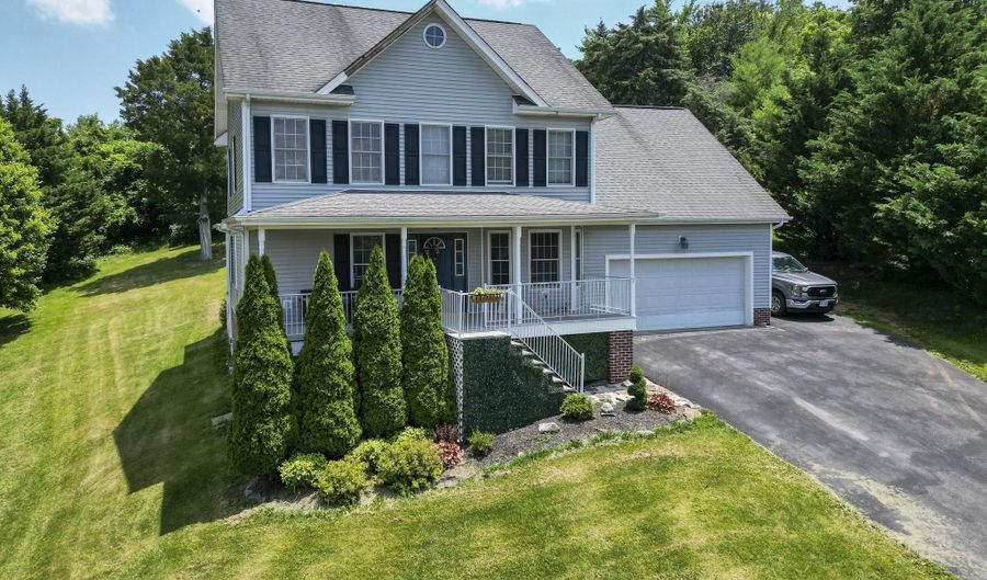 17031 Sedona Dr, Abingdon, VA 24211 - 3 Beds, 3 Bath