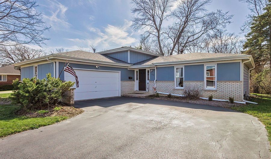 672 Garys Dr, Antioch, IL 60002 - 3 Beds, 2 Bath