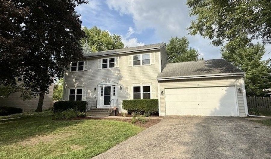 643 Kingsbury Ct, Algonquin, IL 60102 - 4 Beds, 3 Bath