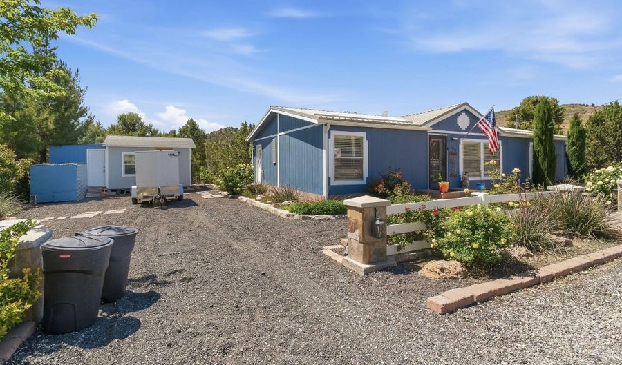 327 N Lodge Rd, Central, UT 84722 - 3 Beds, 2 Bath