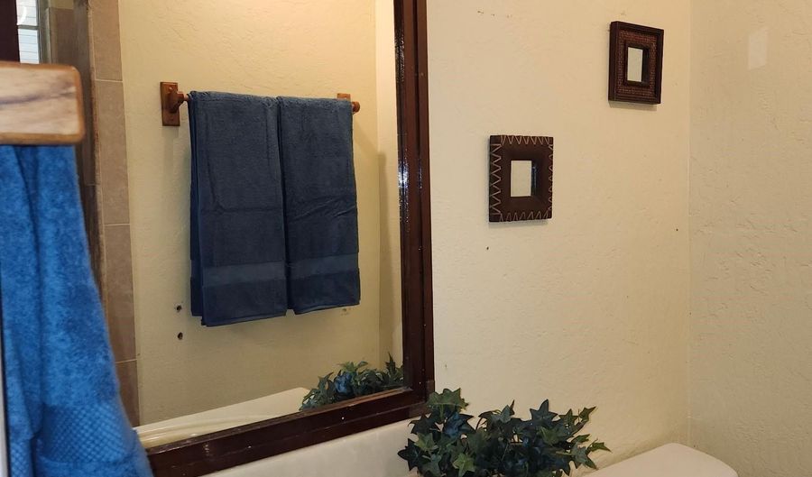 80 Alekanekelo Pl, Haiku, HI 96708 - 2 Beds, 2 Bath