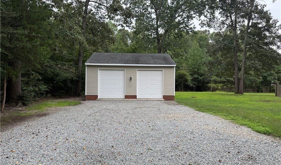 255 Parkwood Dr, Aylett, VA 23009 - 4 Beds, 3 Bath