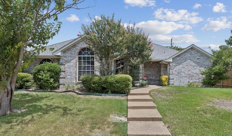 1004 Timberbend Trl, Allen, TX 75002 - 3 Beds, 2 Bath