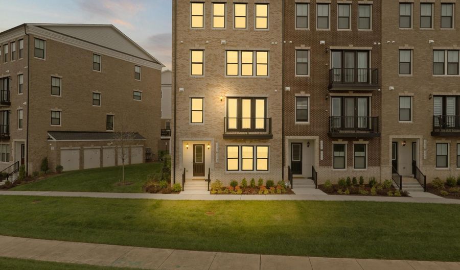 20789 LAMLASH Ter, Ashburn, VA 20147 - 3 Beds, 4 Bath