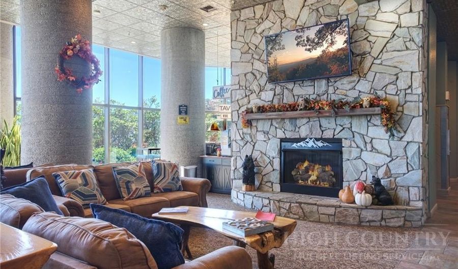 303 Sugar Top Dr 2315, Banner Elk, NC 28604 - 2 Beds, 2 Bath