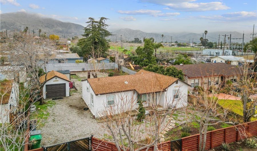 625 E Theodore St, Banning, CA 92220 - 3 Beds, 1 Bath
