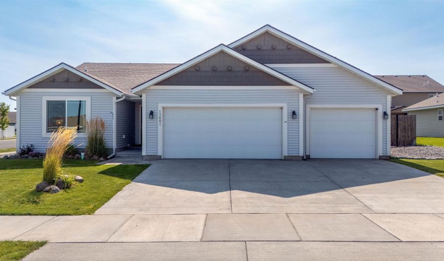 13001 W 2nd Ave, Airway Heights, WA 99001 - 3 Beds, 2 Bath