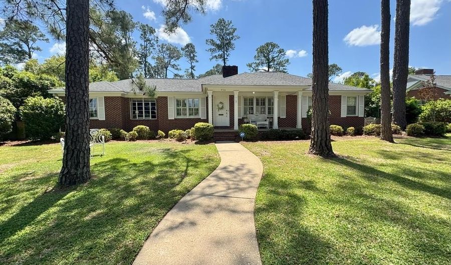 906 Sixth Ave, Albany, GA 31701 - 3 Beds, 3 Bath