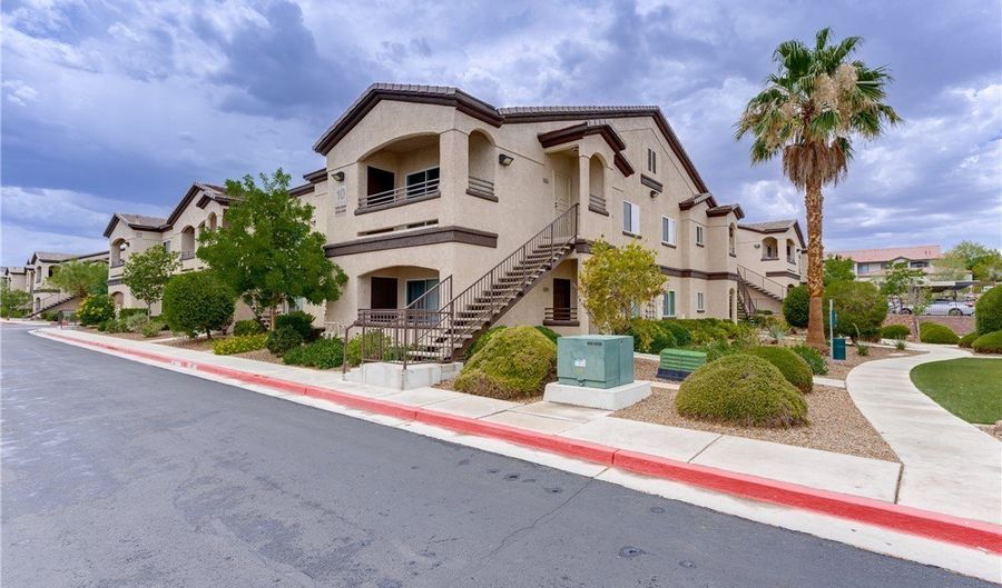 2291 W Horizon Ridge Pkwy 10259, Henderson, NV 89052 - 3 Beds, 2 Bath