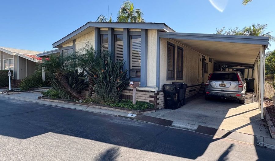 1919 W. Coronet Ave 8, Anaheim, CA 92801 - 2 Beds, 2 Bath