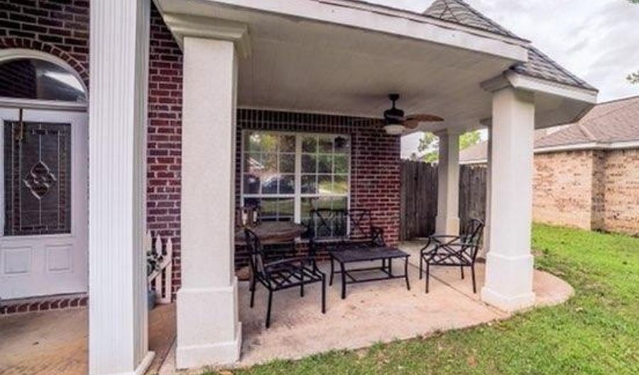 7400 Southwind Dr, Biloxi, MS 39532 - 3 Beds, 2 Bath