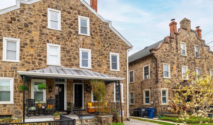 92 ORANGE Ave, Ambler, PA 19002 - 4 Beds, 1 Bath